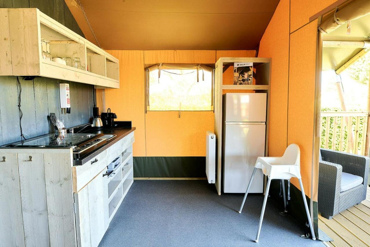 Glamping Renswoude Hotel ภายนอก รูปภาพ